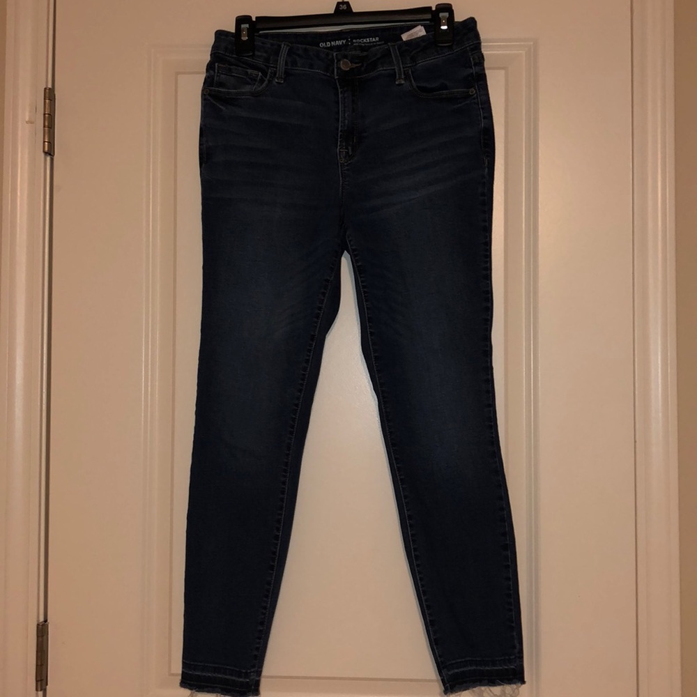 Rockstar Cropped Skinny Jeans